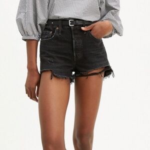 Levi's 501 Shorts in Wise Up